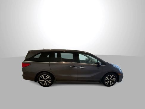 Used 2019 Honda Odyssey Touring image 9