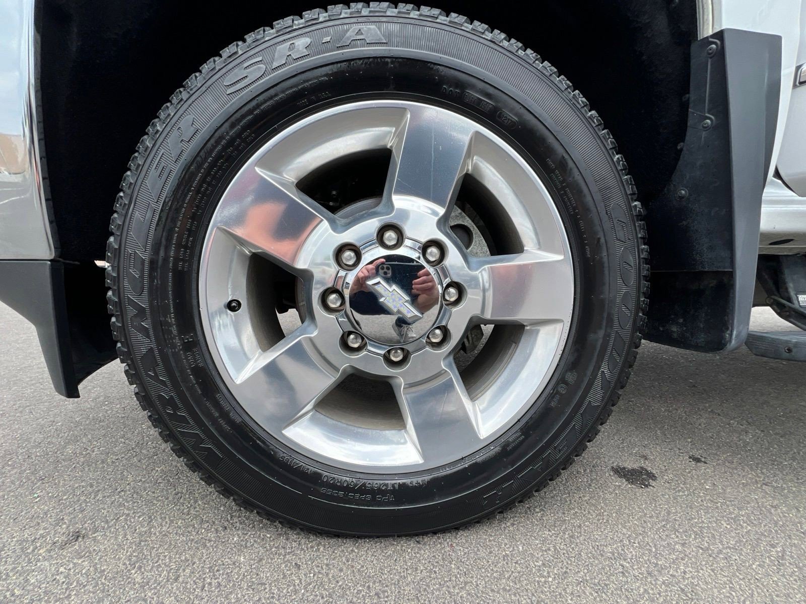 Used 2018 Chevrolet Silverado 2500 LTZ w/ Vortec Plus Package AWD/4WD image 30