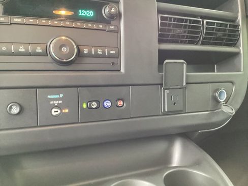 New 2025 Chevrolet Express 3500 w/ Power Convenience Package image 20
