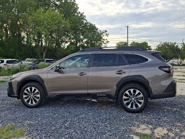 Certified 2024 Subaru Outback Limited AWD/4WD image 5