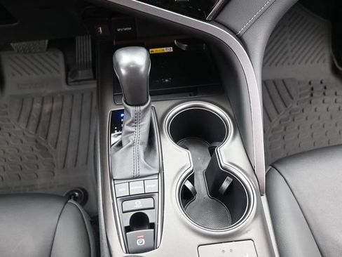 Used 2023 Toyota Camry XSE image 9