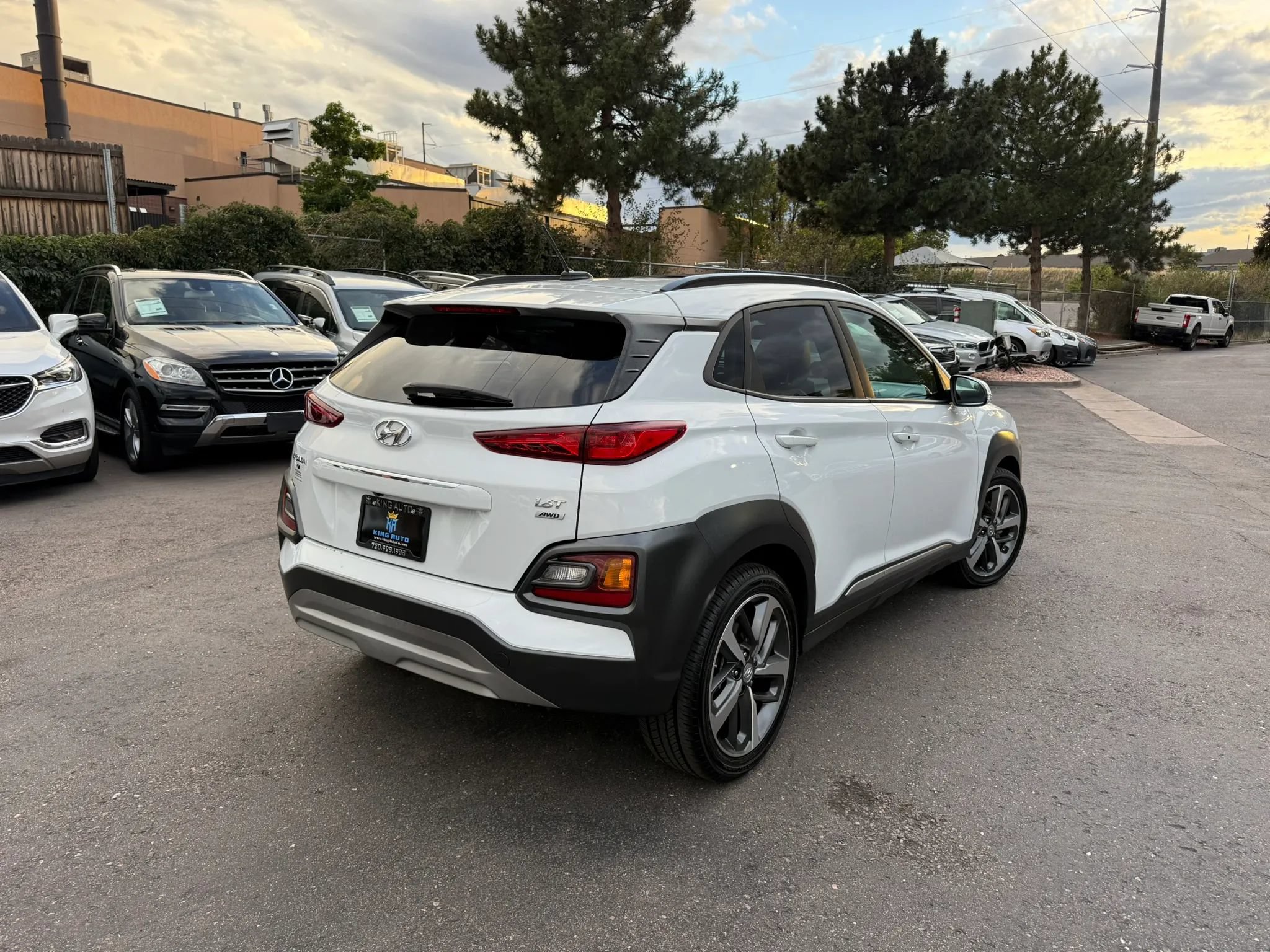 Used 2018 Hyundai Kona Limited AWD/4WD image 7