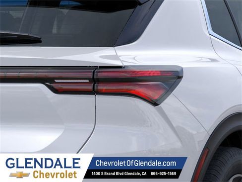 New 2026 Chevrolet Equinox EV LT image 11