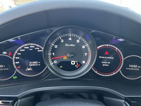 Used 2020 Porsche Cayenne Turbo AWD/4WD image 16