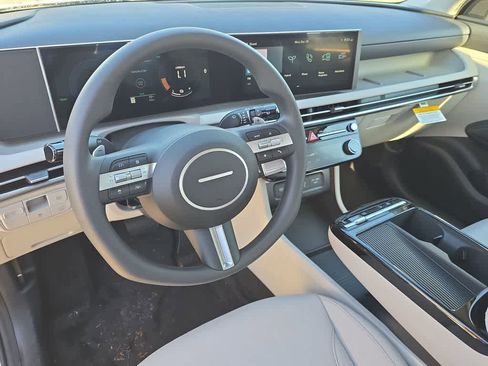 New 2026 Hyundai Tucson Blue SE image 14