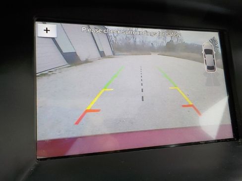 Used 2017 Ford Focus SEL w/ Cold Weather Package image 19