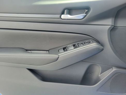 New 2026 Nissan Altima 2.5 SV FWD image 25