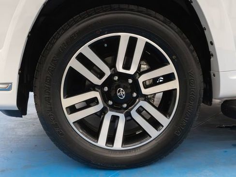 Used 2024 Toyota 4Runner Limited RWD image 2