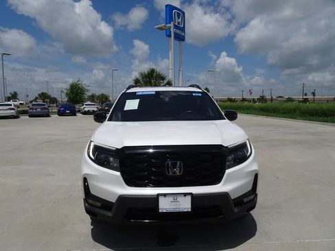 Certified 2023 Honda Passport Elite image 2