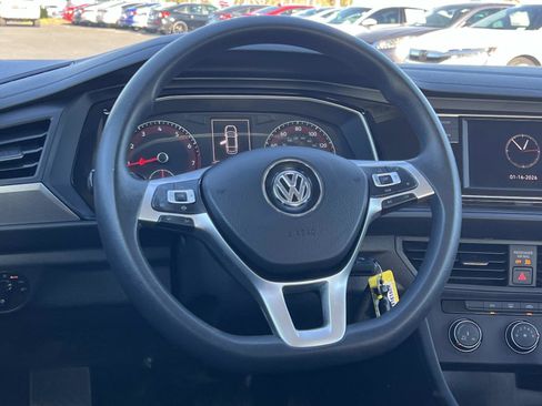Used 2019 Volkswagen Jetta S w/ Driver Assistance Package image 8