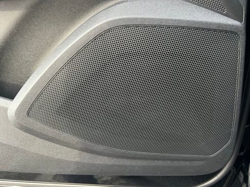 Used 2025 Audi Q5 Premium w/ Convenience Package image 7