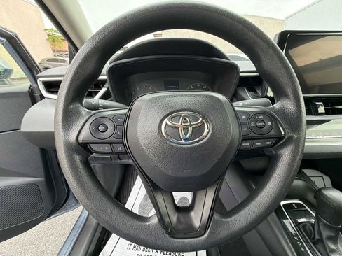 Used 2023 Toyota Corolla LE image 15
