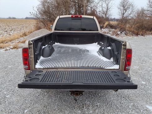 Used 2003 Dodge Ram 2500 Truck SLT image 33
