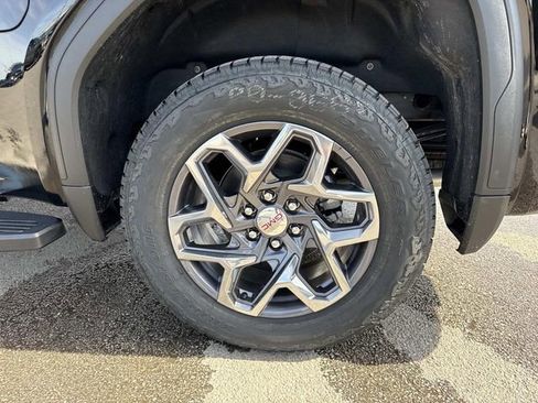 New 2026 GMC Sierra 1500 SLT w/ SLT Premium Plus Package image 31