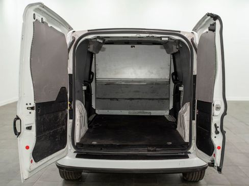 Used 2021 RAM ProMaster City Tradesman SLT image 11