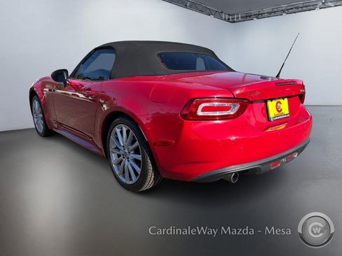 Used 2018 FIAT 124 Spider Lusso w/ Convenience Group image 6