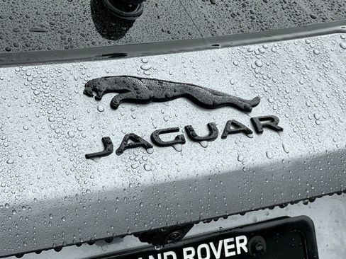 New 2025 Jaguar F-PACE R-Dynamic S AWD/4WD image 17