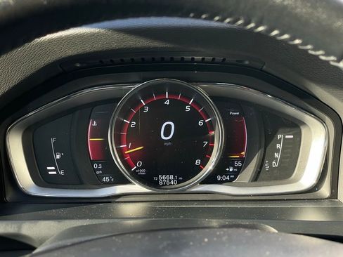 Used 2016 Volvo V60 T5 Premier image 13