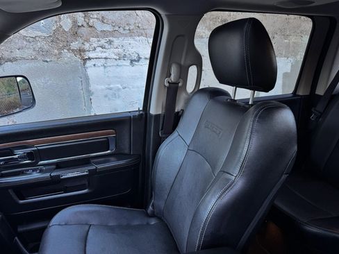 Used 2016 RAM 2500 Laramie w/ Sport Appearance Group AWD/4WD image 19
