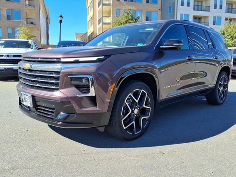 New 2026 Chevrolet Traverse High Country w/ LPO, Floor Liner Package image 35