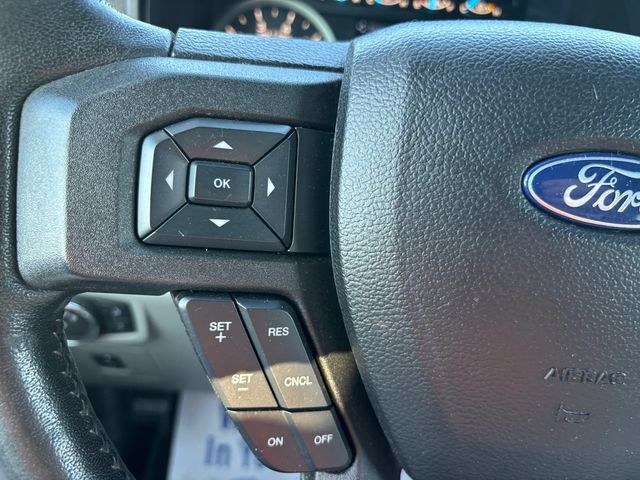 Used 2017 Ford F150 XLT w/ Equipment Group 302A Luxury AWD/4WD image 18