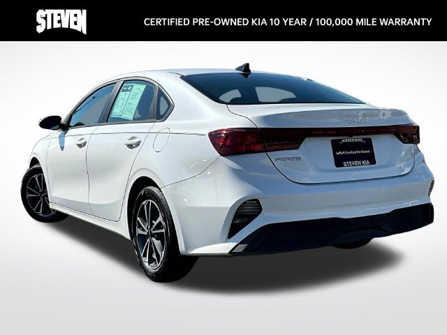 Certified 2024 Kia Forte LXS FWD image 5