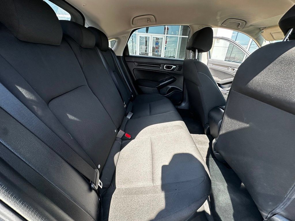 Used 2023 Honda Civic LX image 25