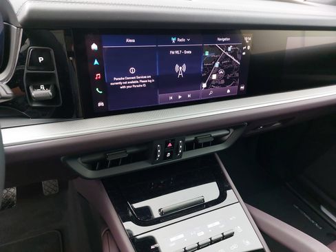 New 2026 Porsche Cayenne image 22