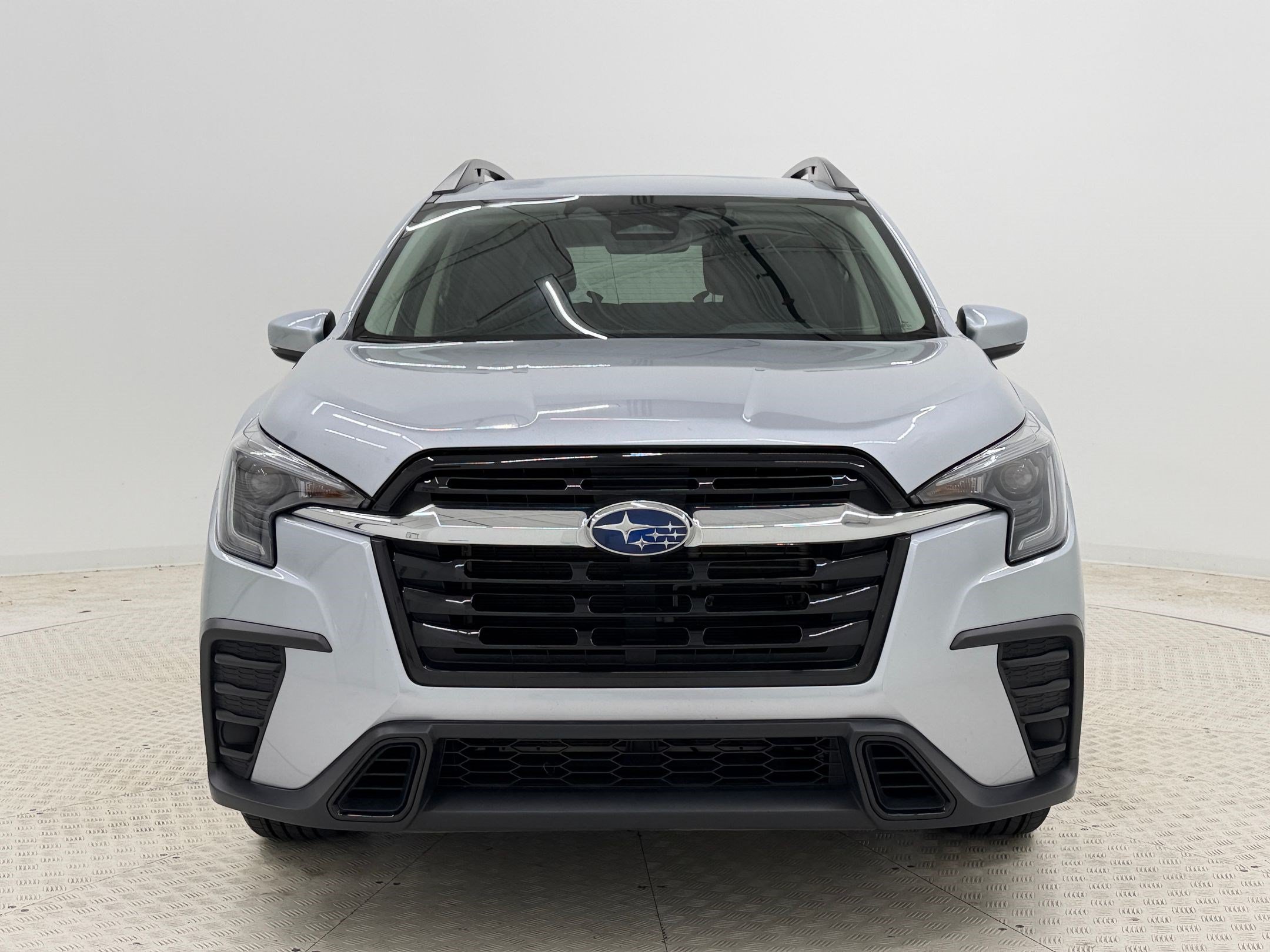 Used 2025 Subaru Ascent Premium AWD/4WD image 6