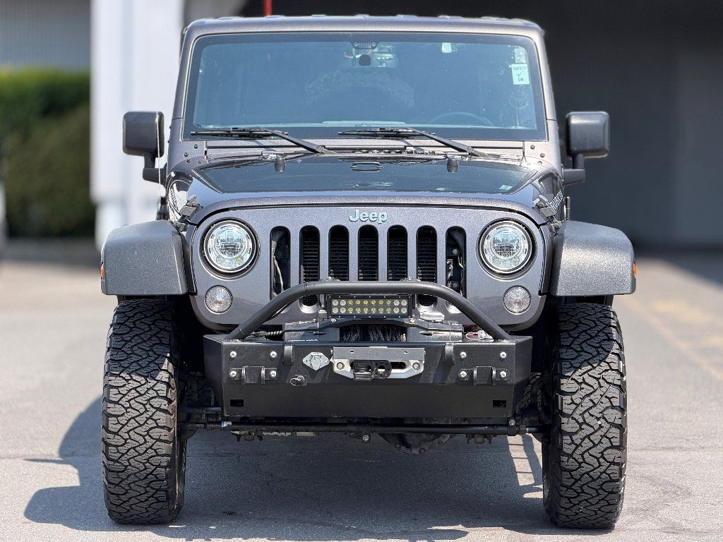 Used 2017 Jeep Wrangler Unlimited Rubicon AWD/4WD image 15