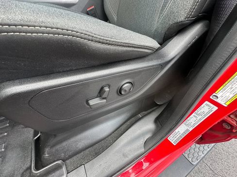 Certified 2022 RAM 1500 Big Horn w/ Night Edition AWD/4WD image 30