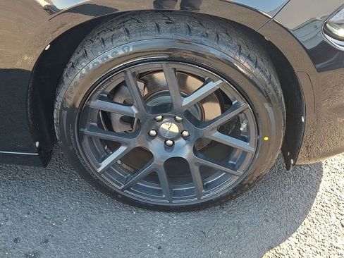 Used 2015 Dodge Charger R/T w/ Plus Group image 8