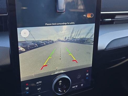 Used 2021 Ford Mustang Mach-E Select image 29