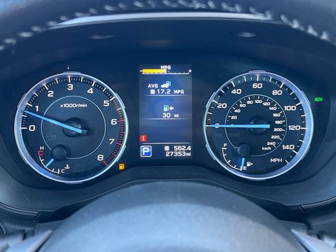 Used 2021 Subaru Ascent Limited w/ Technology Package image 25