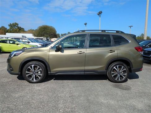 Used 2023 Subaru Forester Limited image 7