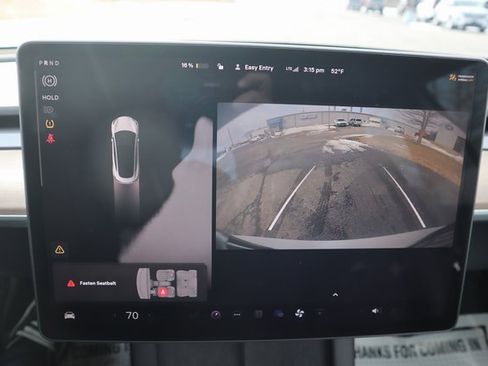 Used 2023 Tesla Model 3 Standard Range image 8