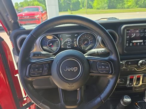 Used 2021 Jeep Wrangler Sport AWD/4WD image 12