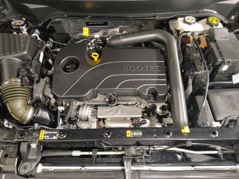 Used 2024 Chevrolet Equinox LT w/ LPO, Floor Liner Package image 30