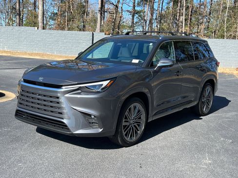 New 2026 Lexus TX 350 AWD image 2