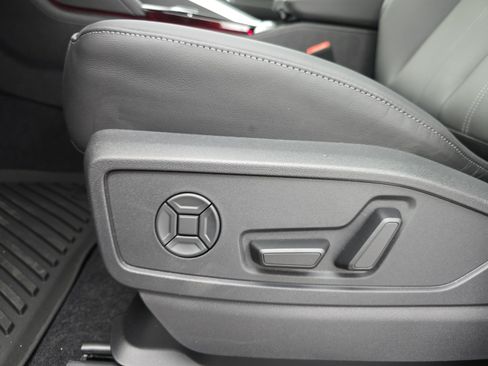 New 2026 Audi Q5 Premium AWD/4WD image 28