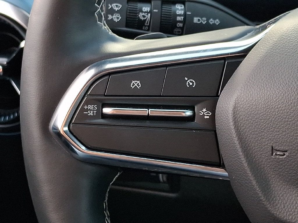 Used 2024 Chevrolet Equinox EV LT AWD/4WD image 22