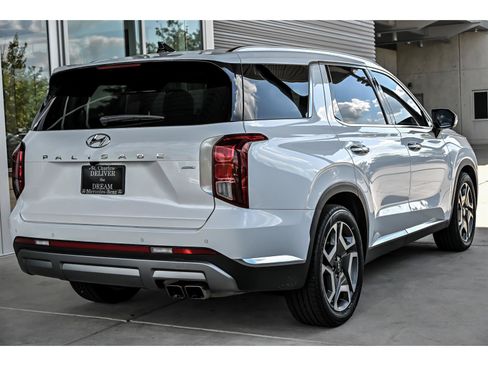 Used 2023 Hyundai Palisade Limited w/ Cargo Package AWD/4WD image 8
