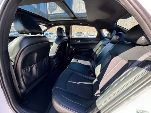 Used 2024 Kia K5 GT-Line image 15