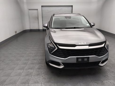 Used 2023 Kia Sportage LX FWD image 14