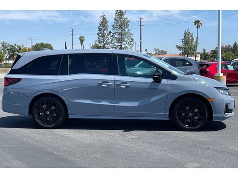 Certified 2026 Honda Odyssey Sport-L image 7