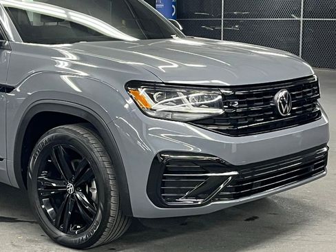 Used 2023 Volkswagen Atlas Cross Sport SEL R-Line image 42