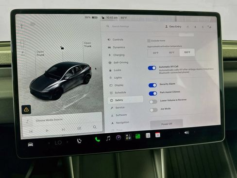 Used 2026 Tesla Model Y 2WD image 43
