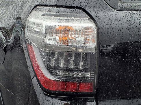 Used 2022 Toyota 4Runner Limited image 25