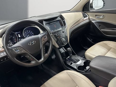 Used 2018 Hyundai Santa Fe Limited FWD image 13