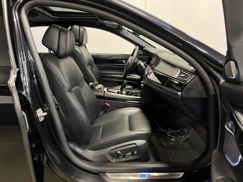 Used 2013 BMW ALPINA B7 image 46